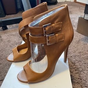 Aldo Kay Leather Peep Toe Pumps - NIB